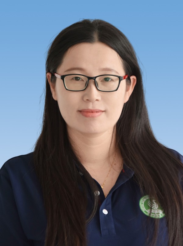 李超  语文教师